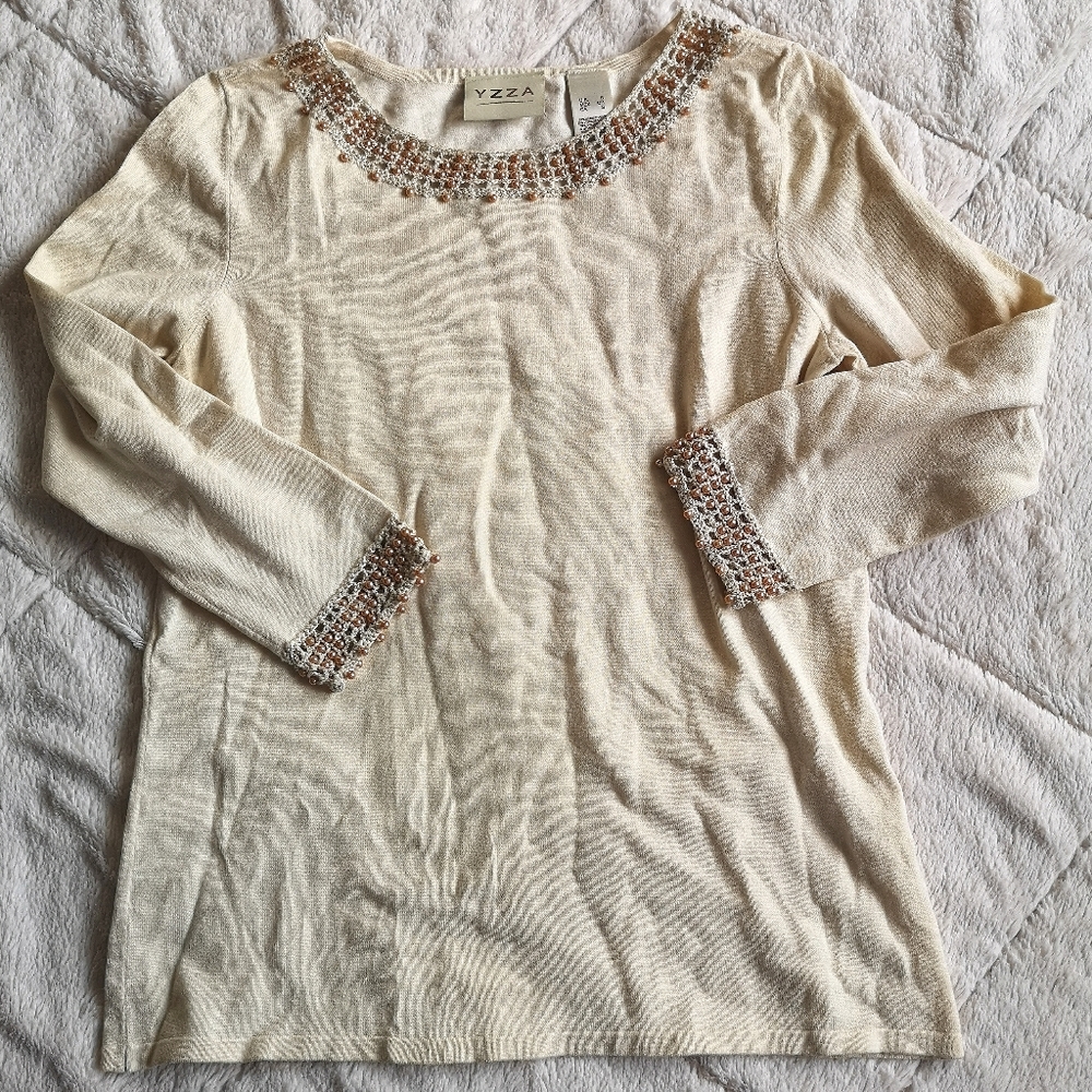 YZZA top with pearls